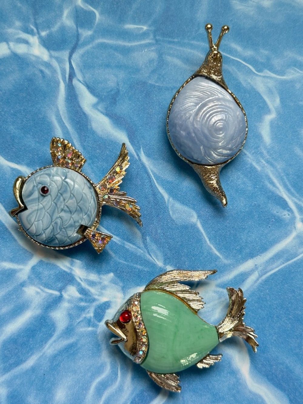 THREE VINTAGE Whimsical Figural Nautical Lucite Brooches MCM